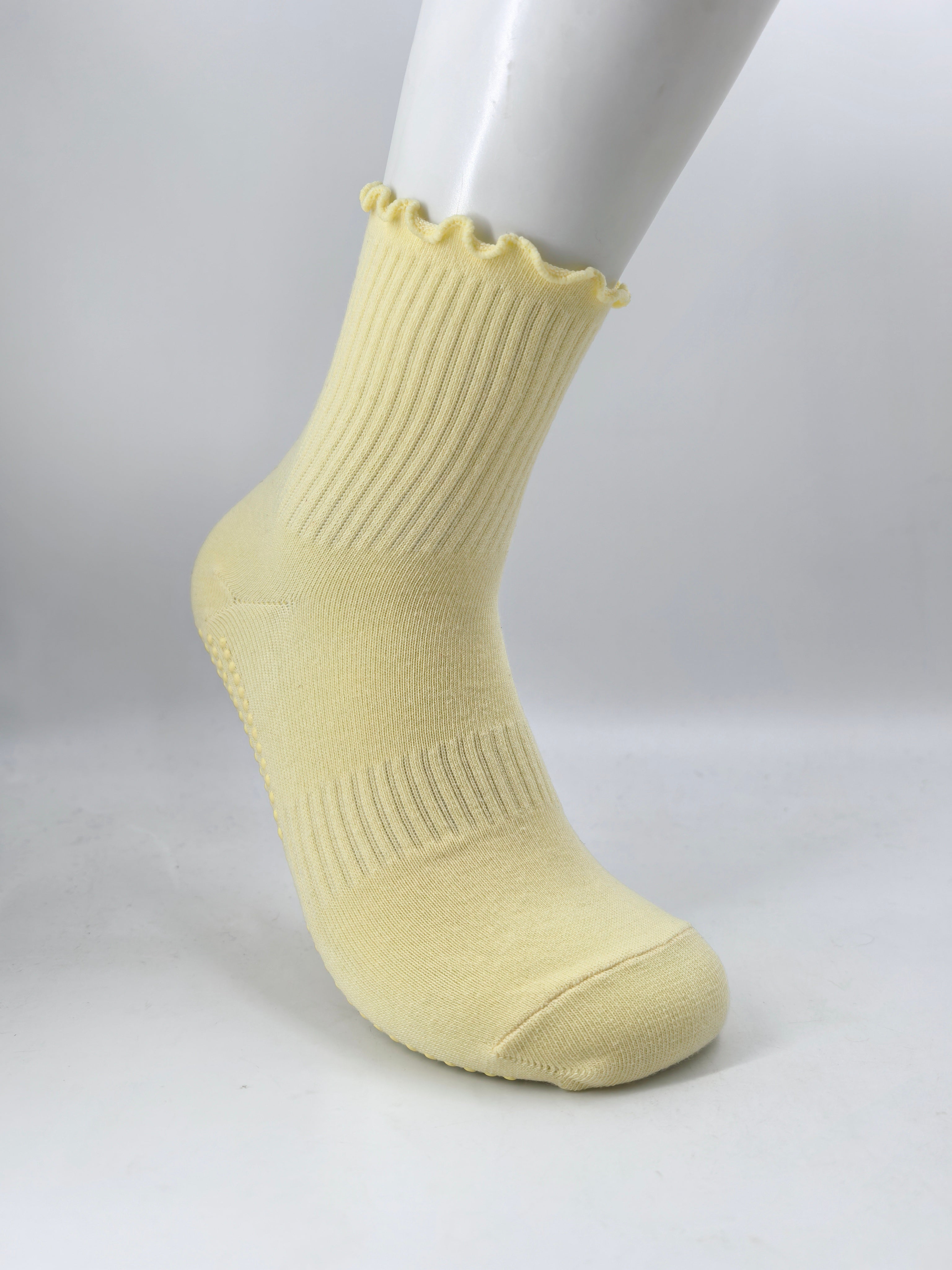 Ruffle Style Grip Sock
